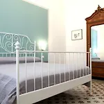 Apartament 90100 *